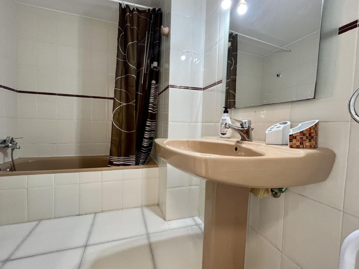 Primera Linea Con Piscina En 칼페 외부 사진