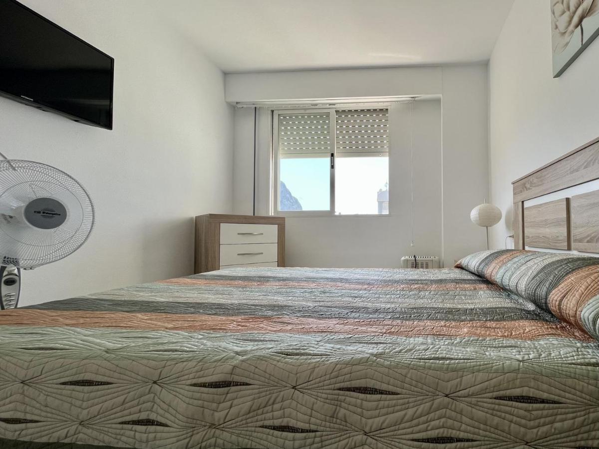 Primera Linea Con Piscina En 칼페 외부 사진
